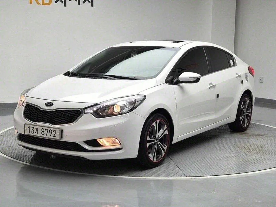 Купить Kia Cerato 2015 Года