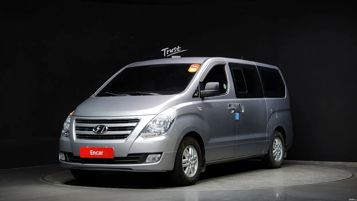 Купить Hyundai Starex 2012 Года