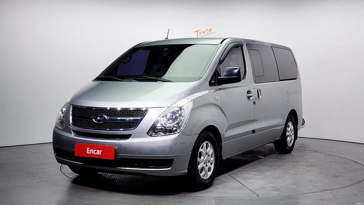 Купить Hyundai Starex 2012 Года